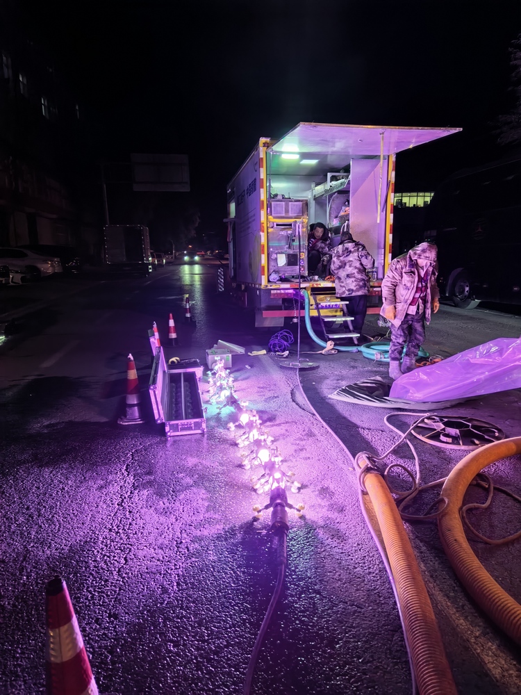 梁山管道非开挖修复