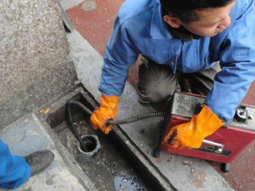 梁山疏通下水道